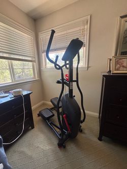 Elliptical Schwinn Compact
