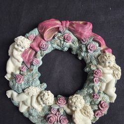 Vtg Cherub Figurines Collection Ceramic Wreath Wall Decor Young's Inc 6"Diameter