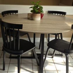 Dinning Table For 4-6