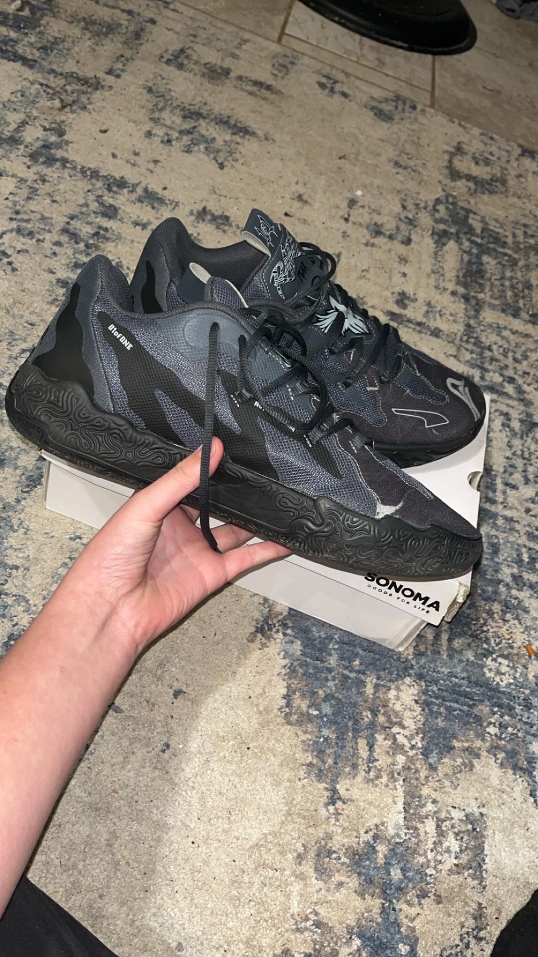 lamelo ball low strong black grey