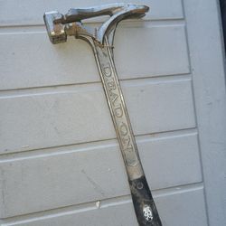 DEAD ON HAMMER  (NEVER USED)