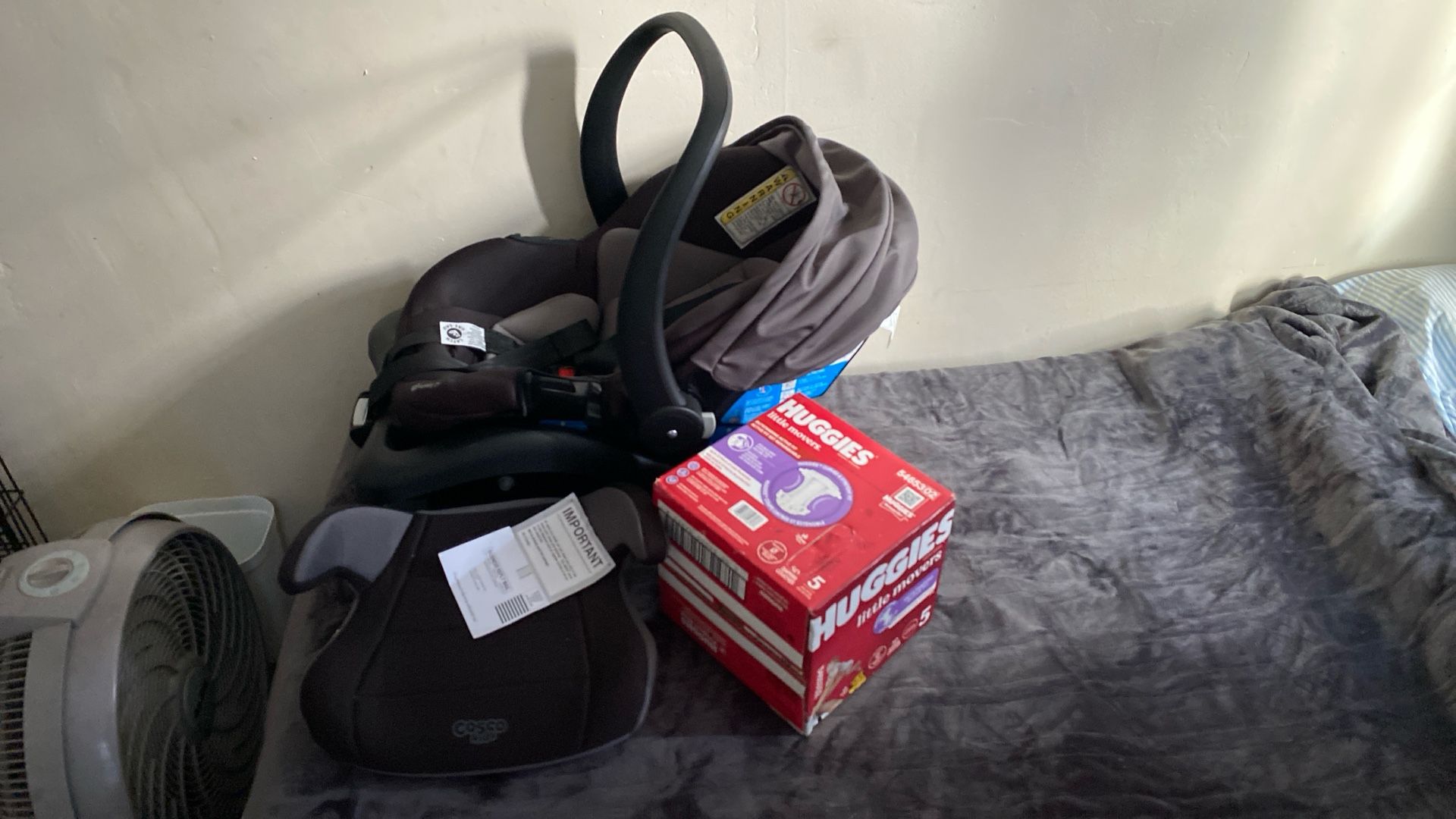 Baby Stroller W/ Car seat & 50 Diapers 