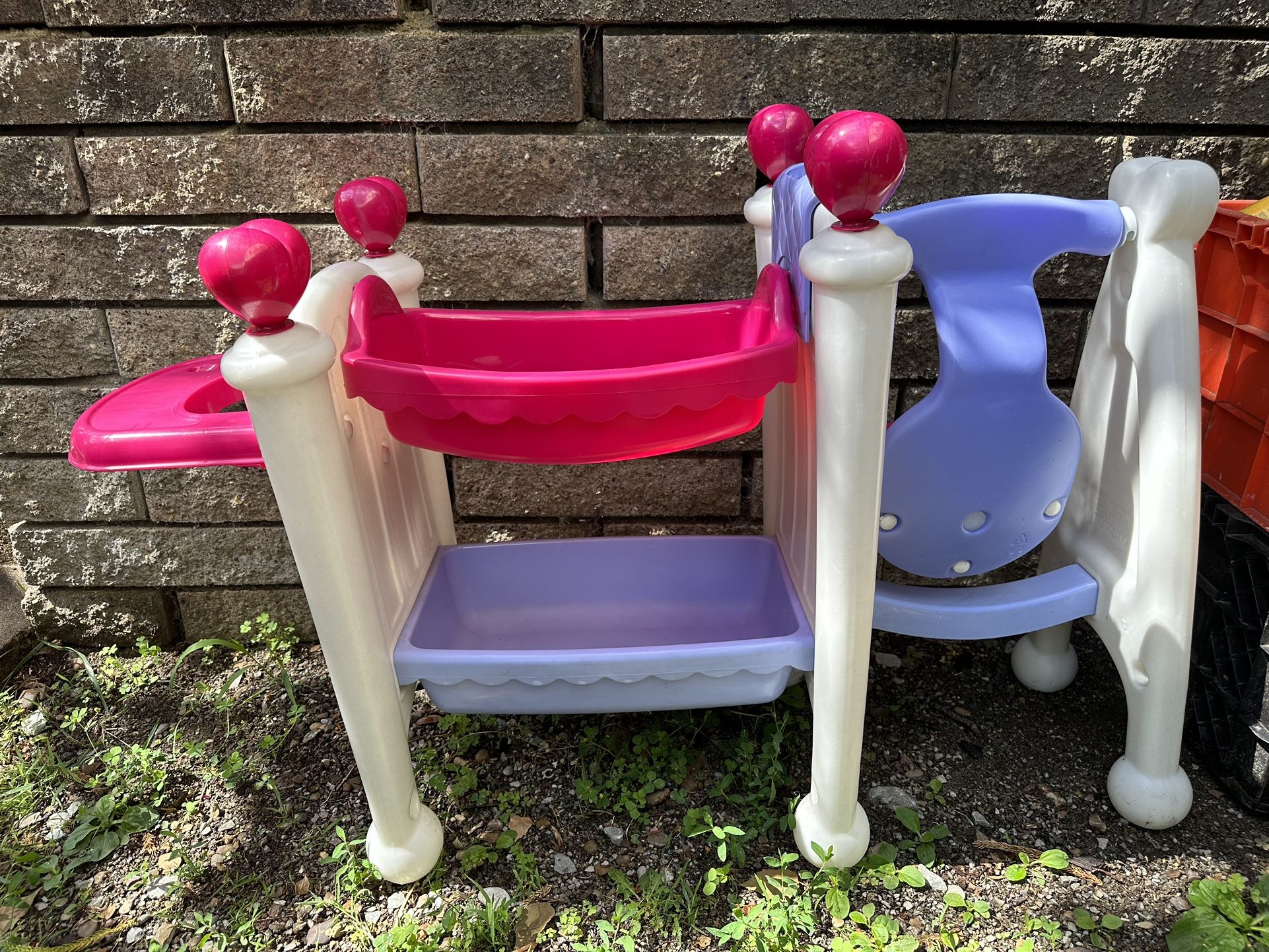Little Tikes Tender Heart Nursery