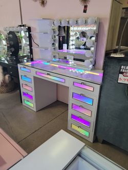 Vanity Table White & Mirror With Bluetooth Speakers 