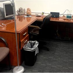 Beautiful L Shaped Mahogany Style Desk