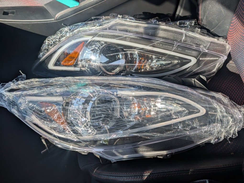 Spec D Headlights For A Mazda 3 2010-2013