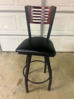 Bar stool high chair
