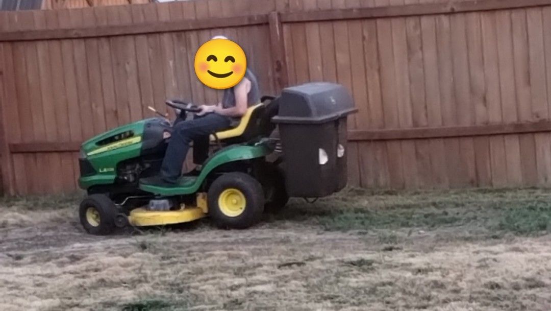 Riding Lawnmower