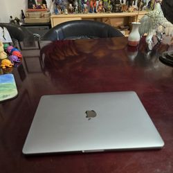 Refurbished Apple MacBook Pro 1.4GHz i5 8GB 512GB SSD 13" 2020 A2289