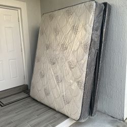 561⭐️410⭐️3893⭐️Mattresses: twin, Full, Queen, king mattresses!!!!!! Regular, plush, pillow top available!🚚!!!’⭐️ Habló Español 