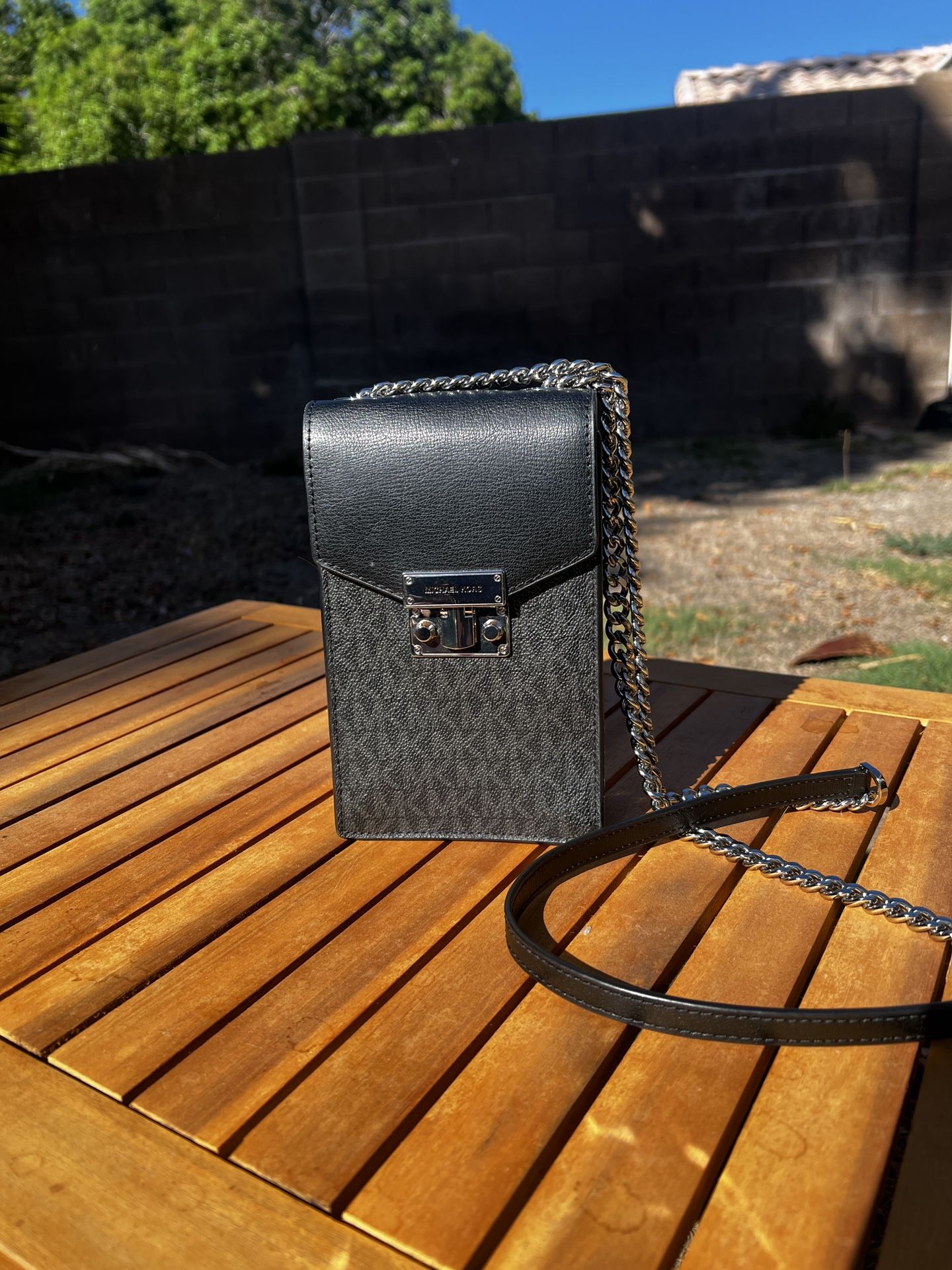 michael kors purse 