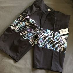 New Volcom Swim Shorts