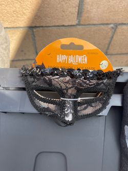 Halloween Masquerade Mask - NEW