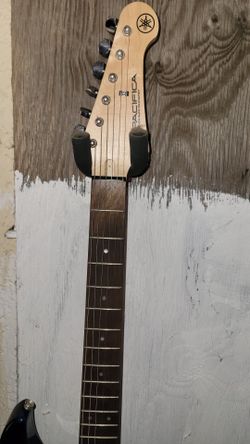 Yamaha pacifica strat