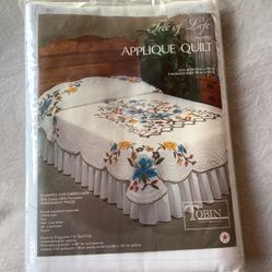 Tree Of life Appliqué Quilt