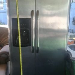 Frigidaire  In Exelent Condition 