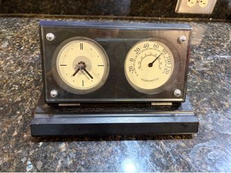 Tabletop Clock & Temperature Display