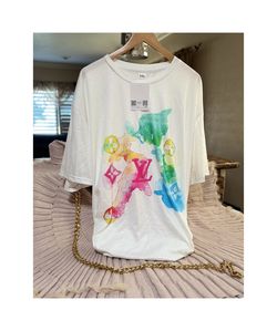 Beautiful Shirt 💗💚