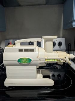 Vintage Tribest Prooheaional Greenstar Twin Gear Juicer very good working condition