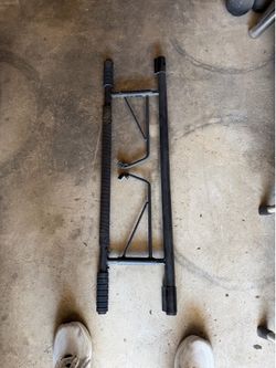 Pull up bar