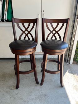 2 SWIVEL BAR STOOL CHAIRS