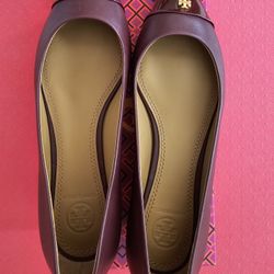 Tory Burch Flat
