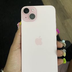 iPhone 15 Plus