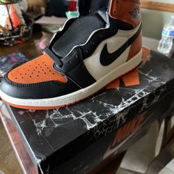 Retro 1 Shattered Back Board Sneakers 