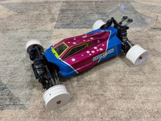 Team Associated B74.1 buggy