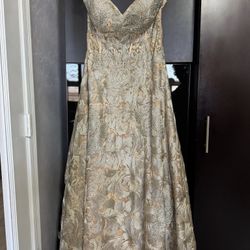 Like New-Jovani Dress