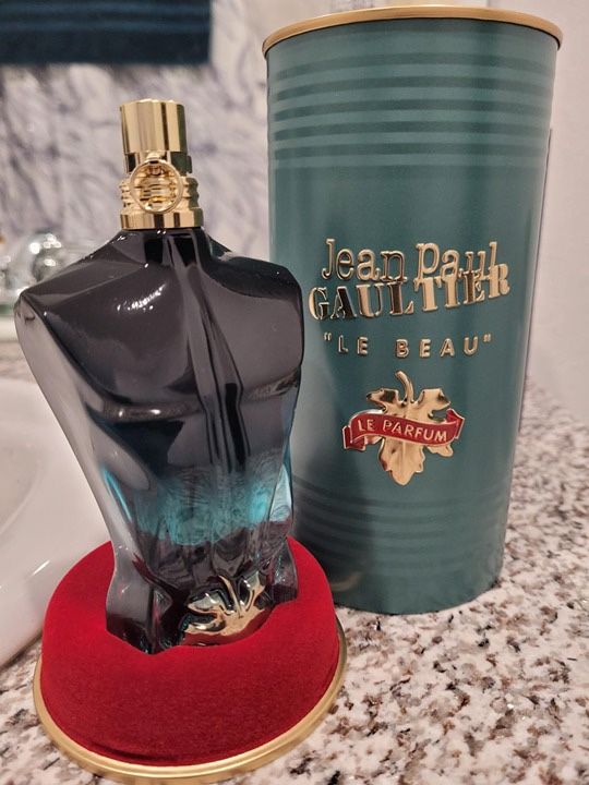 JPG le beau le parfum