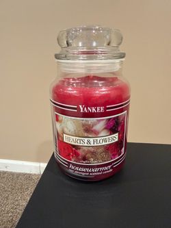Yankee candle 22oz Hearts & Flowers