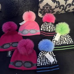 Fox Fur Pompoms Hats - Different Colors 