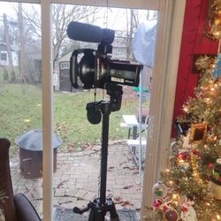Digital Camera 