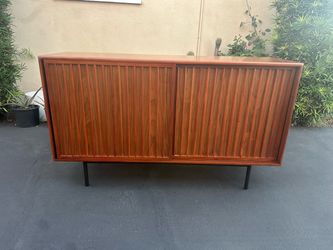 Mid century STYLE credenza