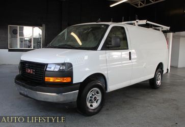 2023 GMC Savana Cargo