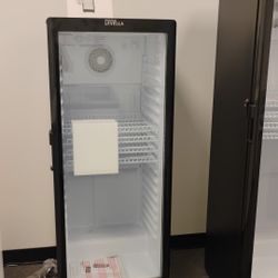 ❄️Premium Lavella® 7.1 Cu. Ft. Single Door Display Refrigerator.