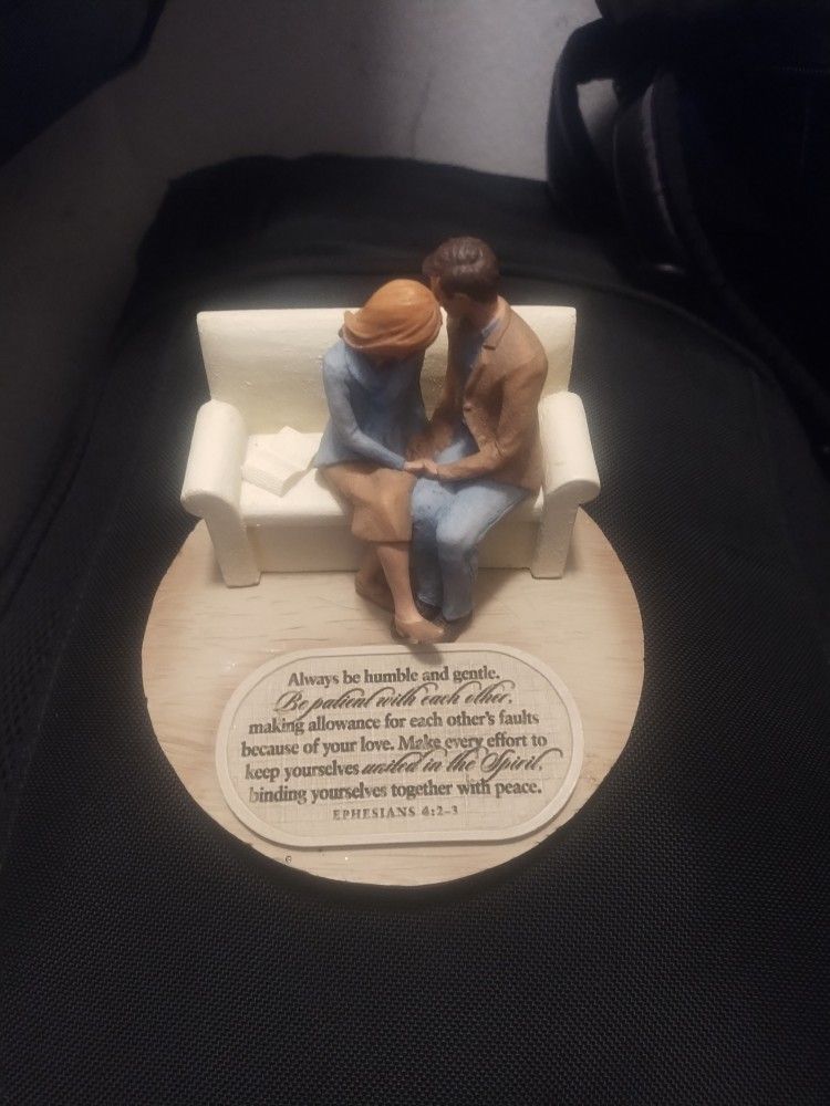 Devoted Praying Couple Figure