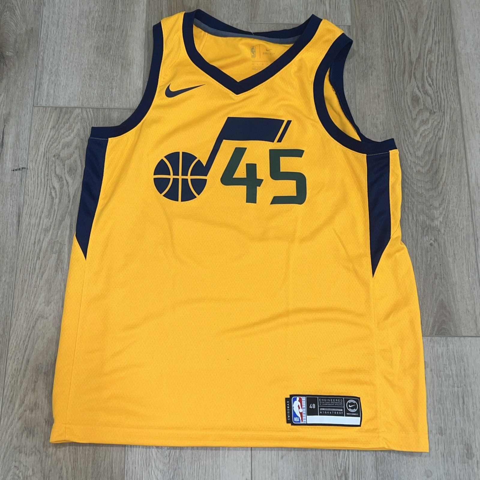 Nike NBA Donovan Mitchell #45 Utah Jazz Statement Edition Swingman Jersey sz 48