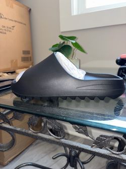 Yeezy slides YS-01
