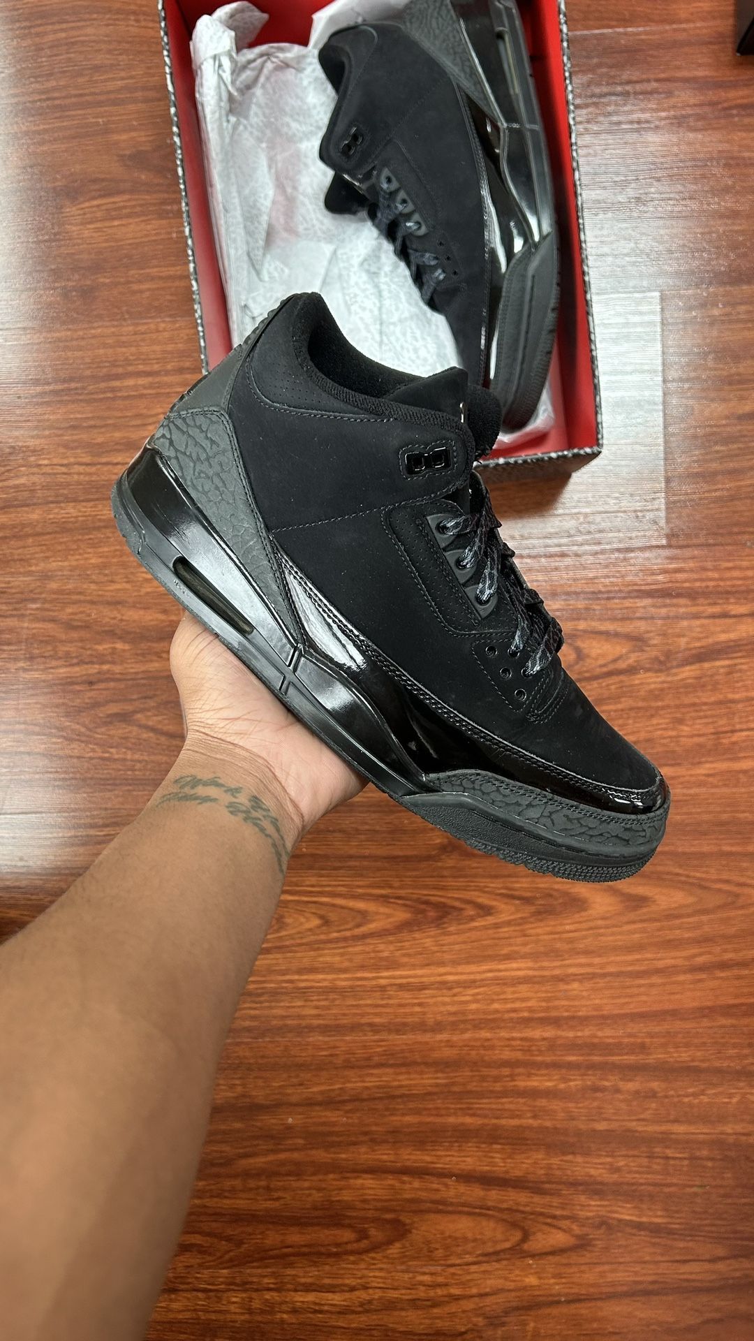 Jordan 3 Retro “Black Cat” (2025)