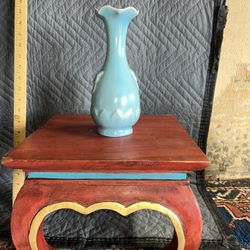 Chinese Vintage Blue Glazed Vase