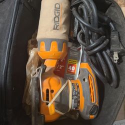Ridgid R2501 Sander