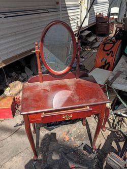 Antique mirror vanity table