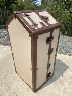 Antique Steamer Trunk