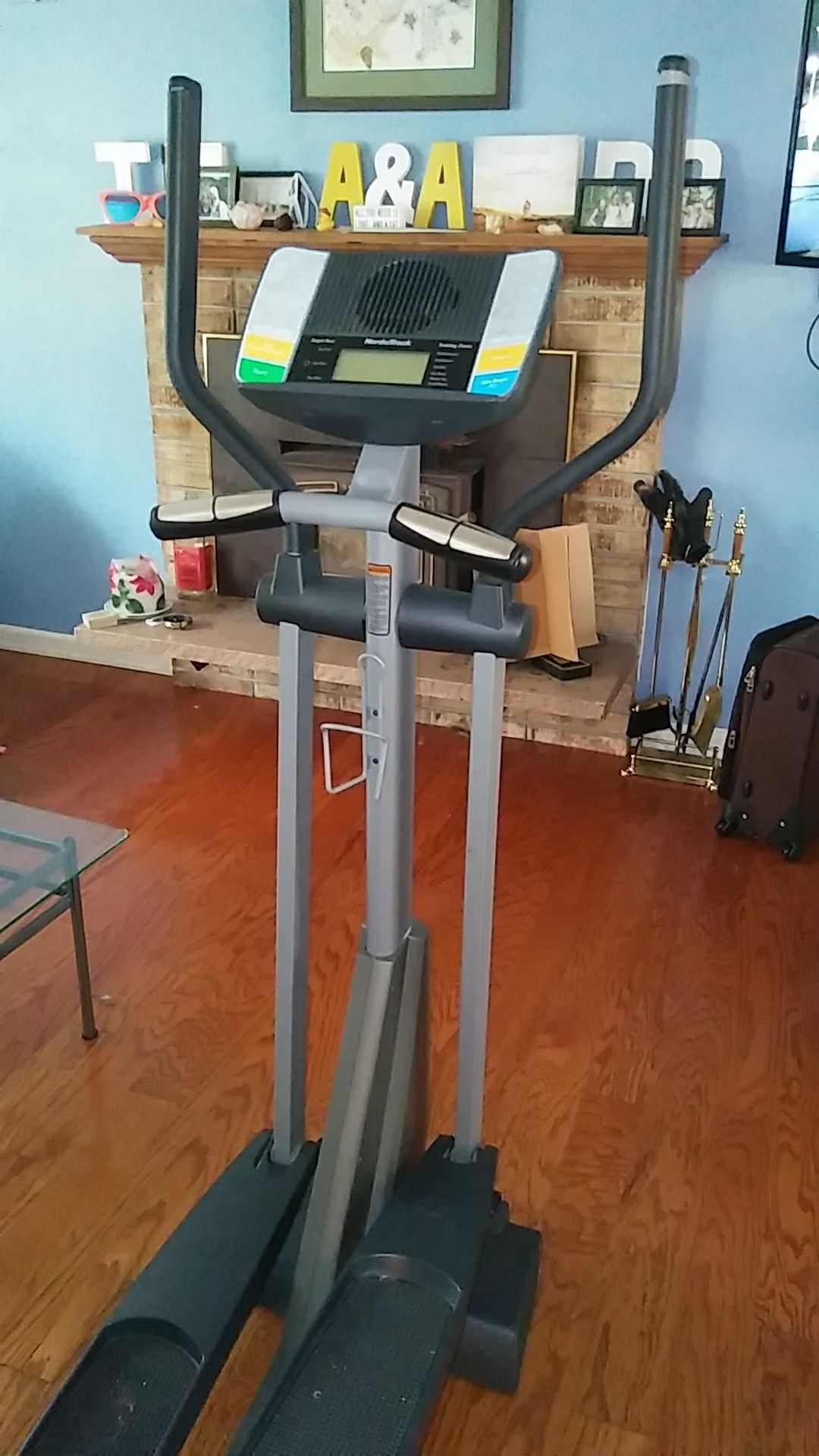 NordicTrac CX 938 Elliptical Great Shape! Nordic Trac CX938 for Sale in