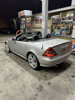 2004 Mercedes-Benz SLK