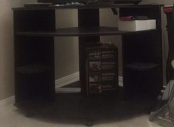 Corner entertainment center