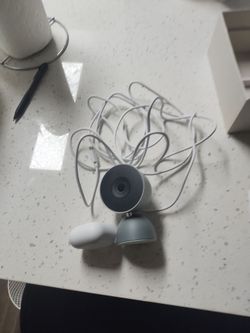 Goggle nest cam indoor