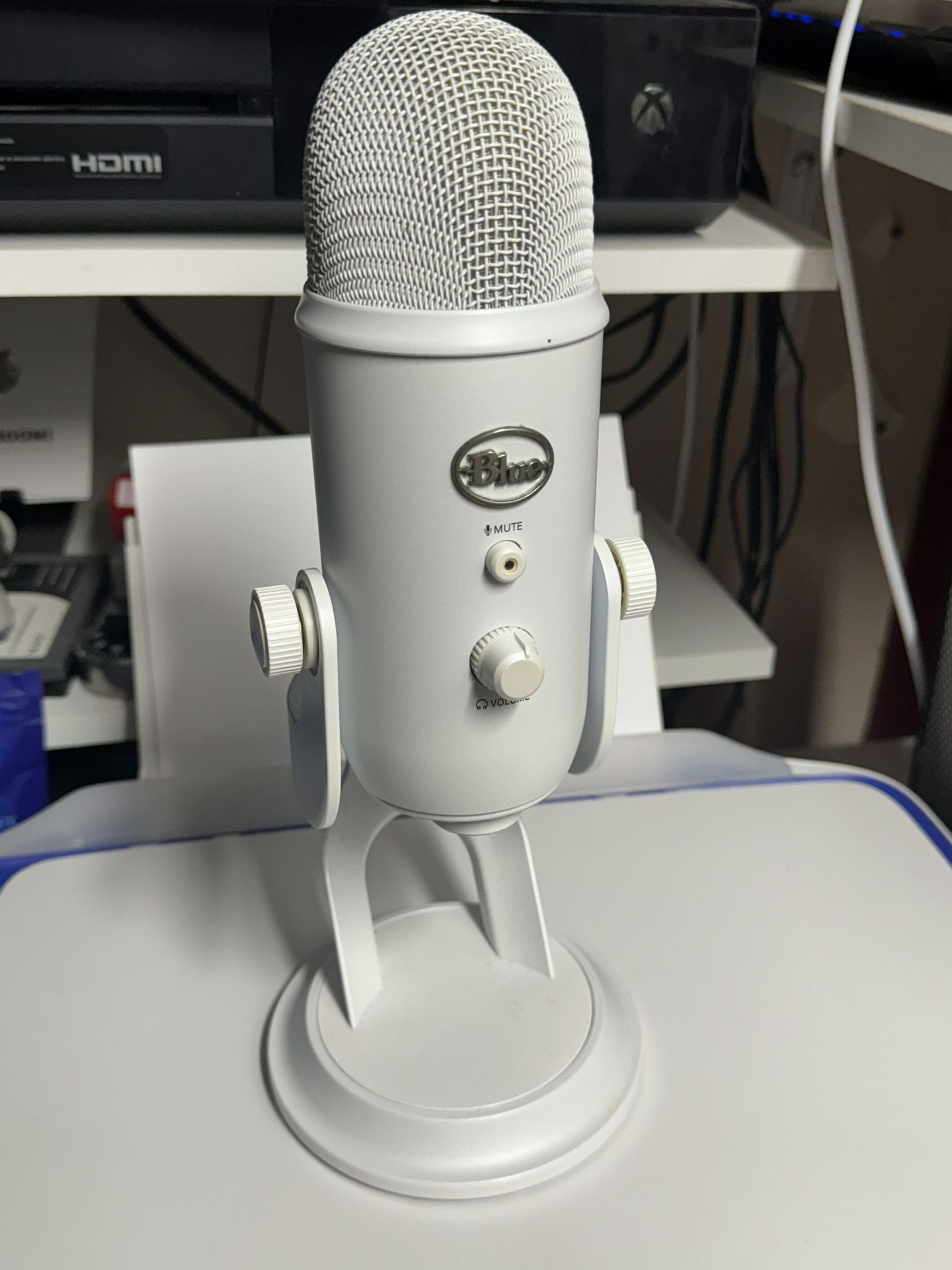 blue yeti microphone